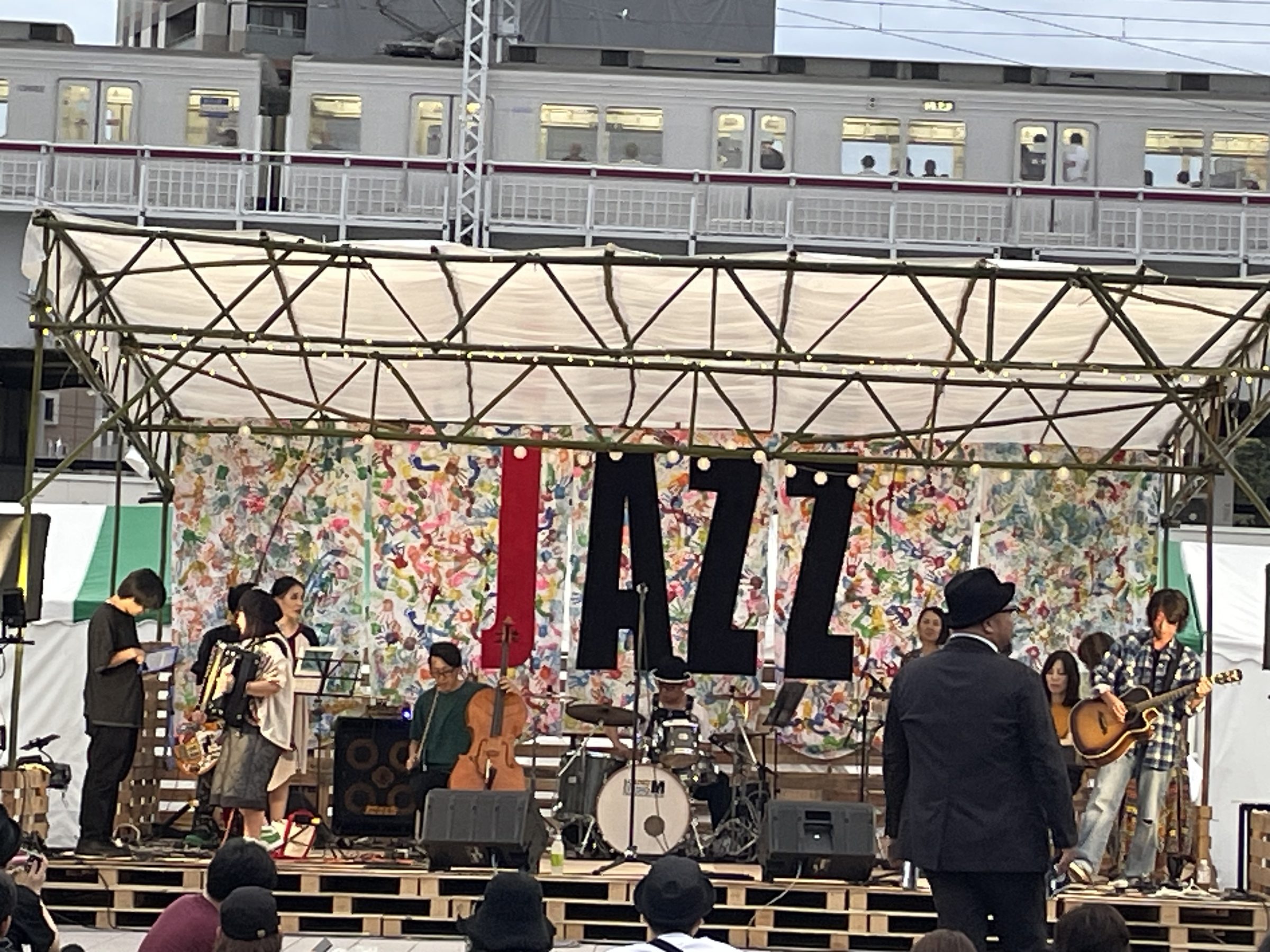 すみだストリートジャズフェスティバル サテライトステージバックスクリーン＆会場装飾